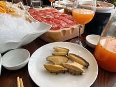 鲍鱼-东海怡品海鲜豆捞(舟宿夜江店)