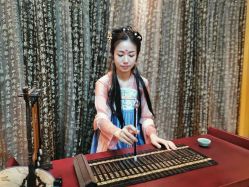 -汉仪华裳汉服馆(打浦桥店)