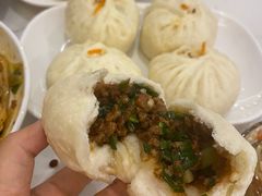 -李与白包子铺(桐梓林店)