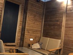 等位区-在咖啡INCOFFEE(ICC升龙环球中心店)