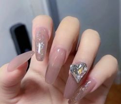 -悦指间美甲美睫