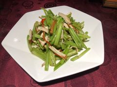 蒲水芹-集贤门·徽菜(南山店)