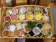 -桥馫源蒙自过桥米线(蒙自店)