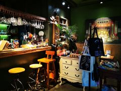 -出走咖啡·面包(宋庄店)