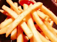 -MARU玛露音乐餐厅(大学路店)