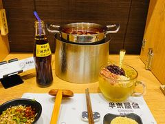 -独食火锅·半米屋台(望平街店)