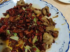 辣子肥肠-洪霞餐馆