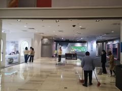 -百盛(中山路店)