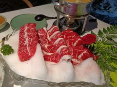 经典三色牛肉船-最品火锅