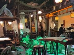 -韵秋荷(宝山龙湖天街店)