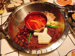 -贤合庄卤味火锅(安吉万达店)