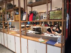 -南城十里潮汕鲜牛火锅·鲜虾生滚粥(融汇老商埠店)