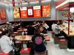 -成都你六姐·牛肉冒菜(信泰中心商场店)