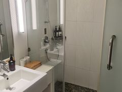 -全季酒店(上海火车站天目西路店)