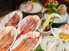 -雍和会海鲜姿造自助(湖东路店)