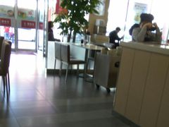 大堂-李先生牛肉面大王(营口大润发店)