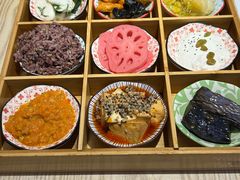 -轻蔬不用等·素食(江苏路店)