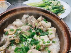 -容里煲仔饭(利丰北路店)