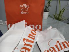 -CARINO BAKERY&CAFE(人广来福士店)