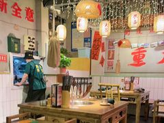 -巴卤社老火锅(财富店)