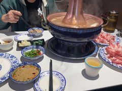-一只羊·铜锅涮羊肉烧烤
