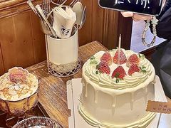 -秘密旅行Bonjour(黑金冠 江南西店)