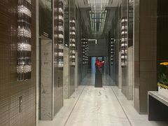 -上海宝华万豪酒店