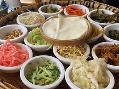 -包整·丝娃娃(一览甲秀楼风景店)