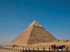 -吉萨金字塔群