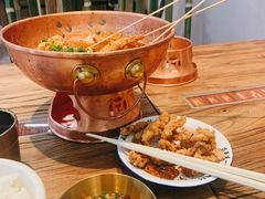 -成都你六姐·牛肉冒菜(上海环宇荟店)