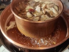 -慢丽江·云南野生菌土鸡锅(西山店)
