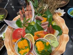 -山川小町·极番烧肉(新地假日广场店)