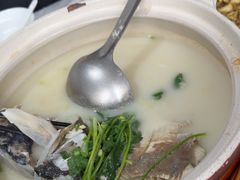 -天乐农家鱼头王(天目湖店)