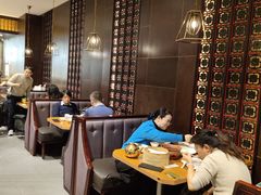 -乐忻皇朝(上海中心大厦店)