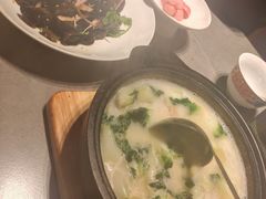 -羊门客在·烤盐池滩羊·川菜