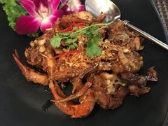 黑椒蒜香软壳蟹-Ruen Urai
