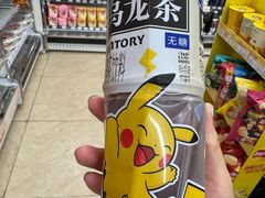 -全家便利店(秀沿路二店)