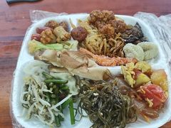 -食里香自助快餐(香槟小镇店)