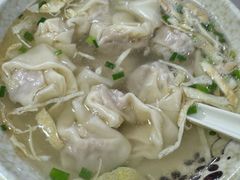 -黄阿姨锅贴大王(万航渡路店)