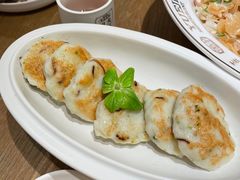 香煎墨鱼饼-粤集·手工粤菜(皇庭广场店)