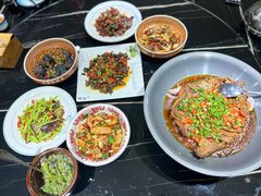 -三湘四水正宗湘菜(君峰路店)