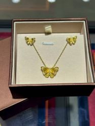 -周生生Chow Sang Sang(新世界店)