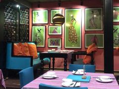 -香巴拉云南餐厅(华莱坞店)