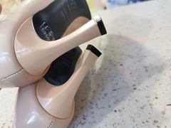 -莱靓奢侈品洗护改衣店(新世界百货崇文店)