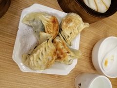 -粤仔湾砂锅粥(阳光店)
