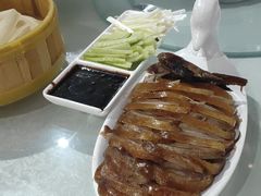 -梅利汴京烤鸭•开封豫菜地标店(铁北街店)