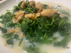 -牛头鱼庄·地道广西菜(鲁班店)