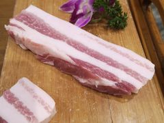 -唯成•韩国炭火烤肉 유성고기