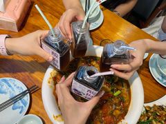 -梁姐啤酒鱼(兴坪古镇店)