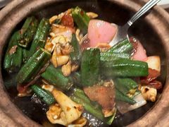 砂锅豉香秋葵啫鱿鱼筒-小炳胜(卓悦中心店)